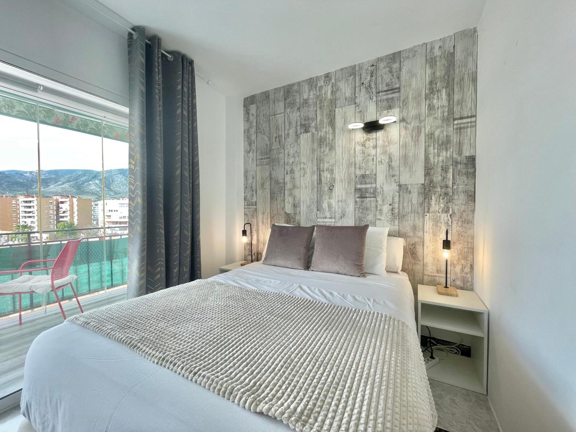Lafrenchtouch - Coqueto Estudio Terraza Con Vistas Торремолинос Экстерьер фото